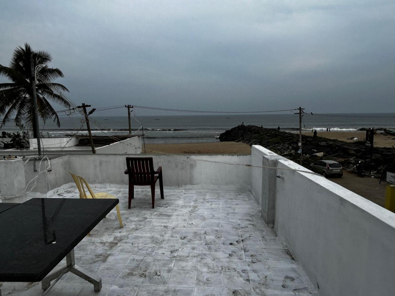 Le'Sap Beach Resort Пондичерри Экстерьер фото